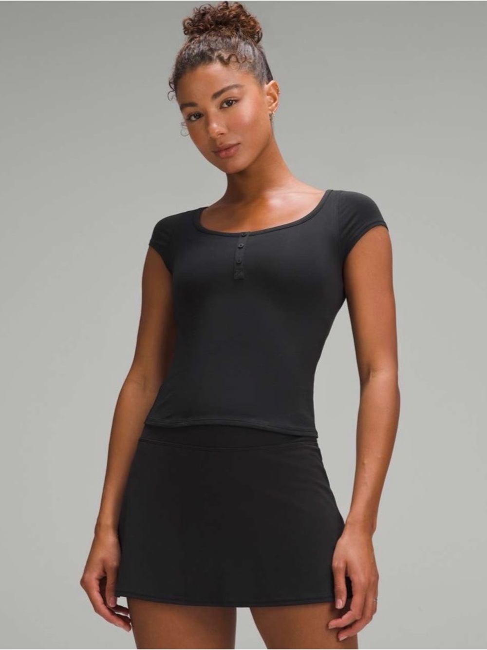 Lululemon Cap Sleeve Henley T-Shirt Black Size Medium